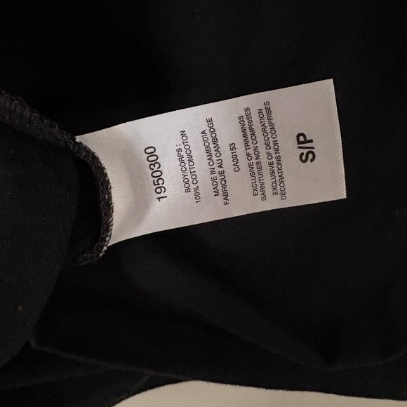 T-Shirt - Picture 5 of 5